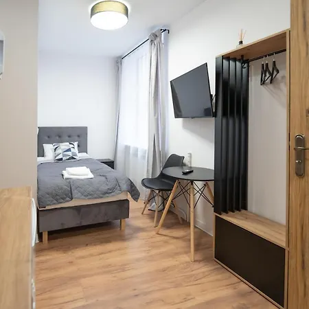 Apartment Slowackiego 16 *