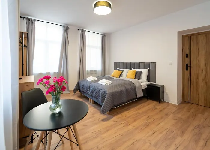 Apartment Slowackiego 16 *